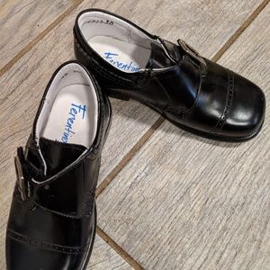 Boys dress shoes size 26 9.5 Ferentino loafers